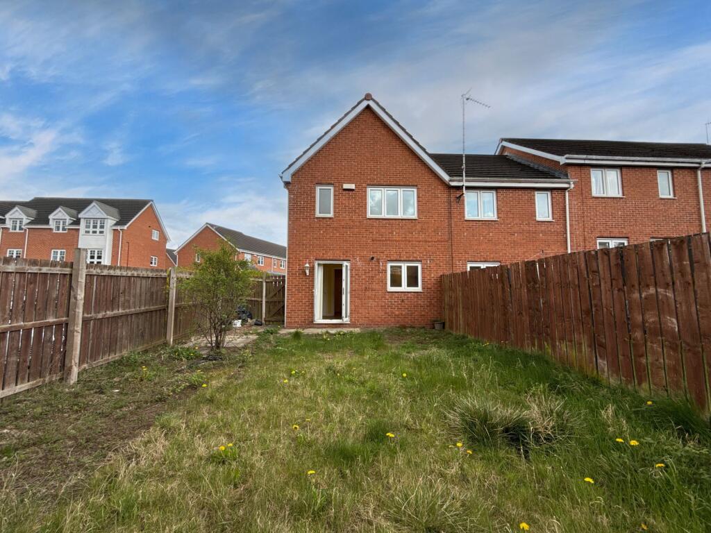 Lauder Way, Gateshead, NE10 photo 4