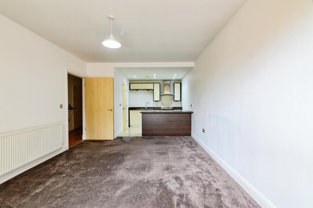 Apartment in Bolton, Greater Manchester - View 5