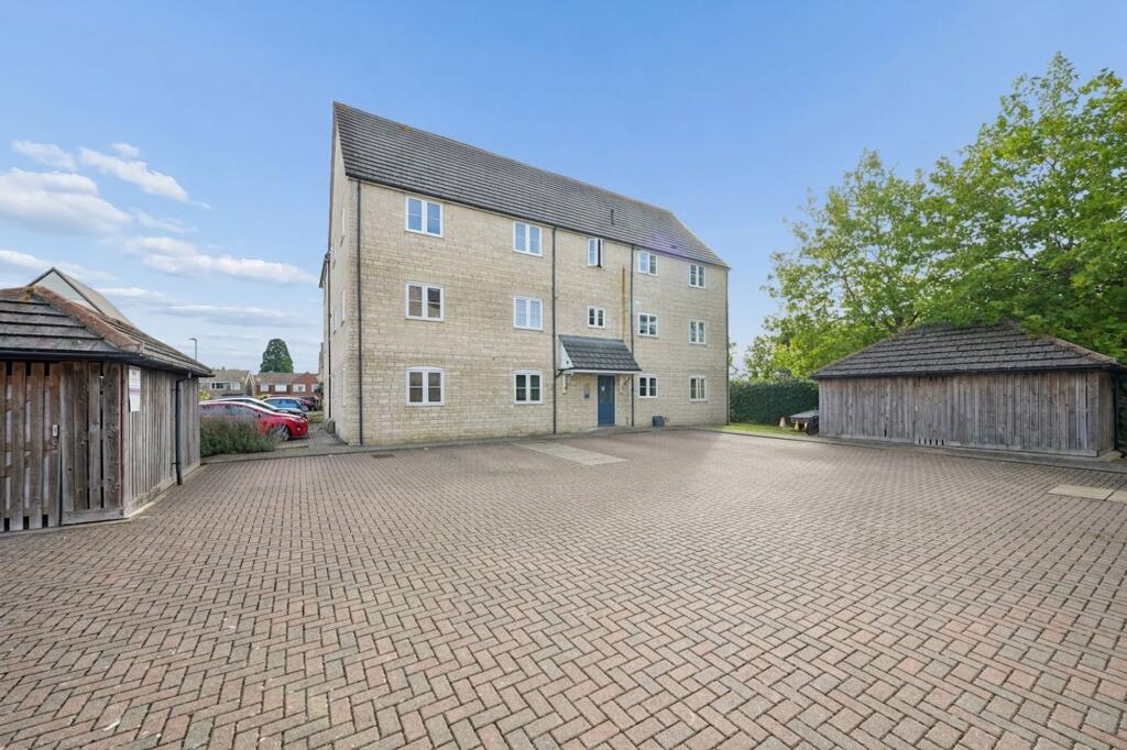 Main image of property: Thornley Close, Abingdon, OX14