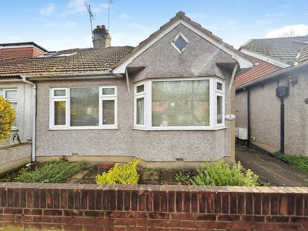 Main image of property: South Darenth, DA4 9AX