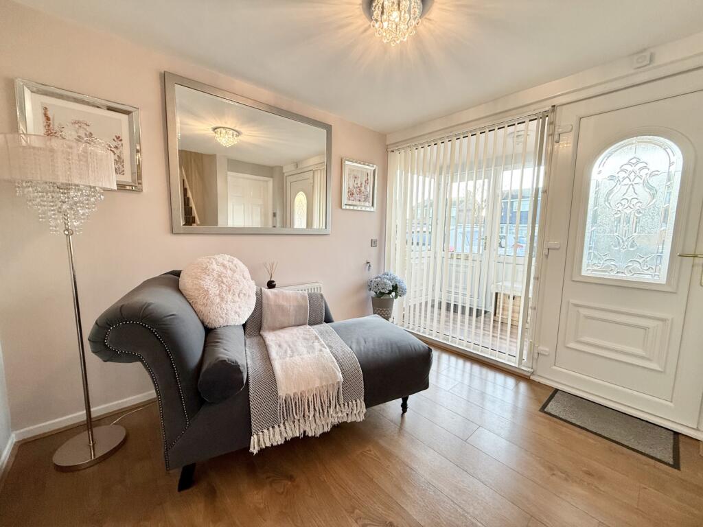 Longmeadows, East Herrington, Sunderland, SR3 photo 4