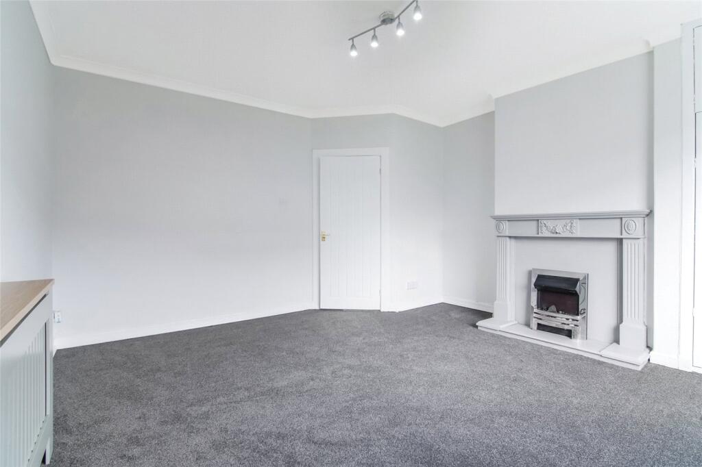 Apartment in Glasgow, Crookston Home, Househillwood - View 4