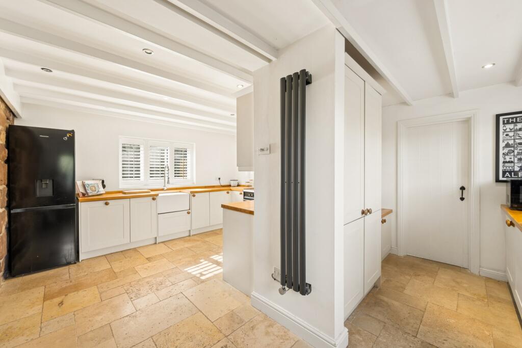 House in Stoke-on-Trent - View 4