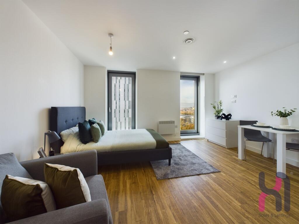 Apartment in Manchester - View 2