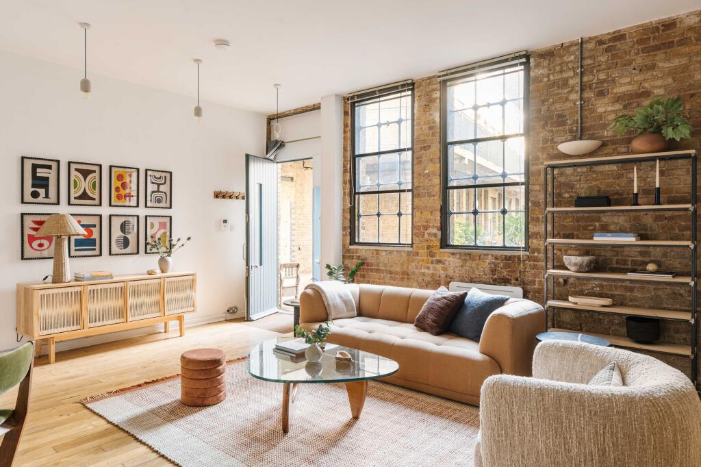 Main image of property: Mare Street, Cyntra Place, E8