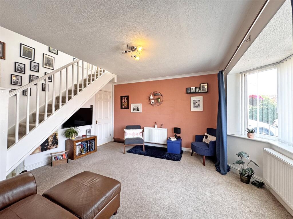 Raven Close, Huntington, Cannock, WS12 photo 2