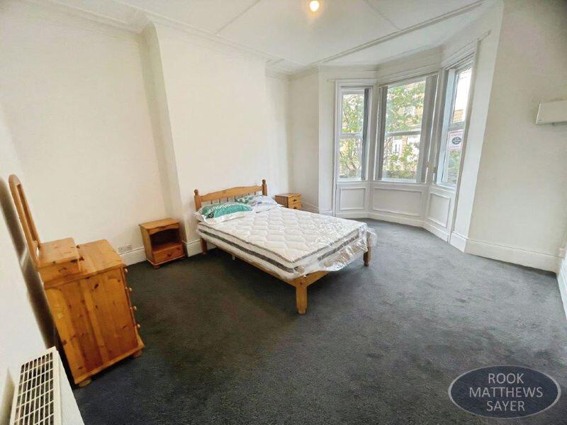 Apartment in Newcastle upon Tyne, Tyne and Wear - View 4