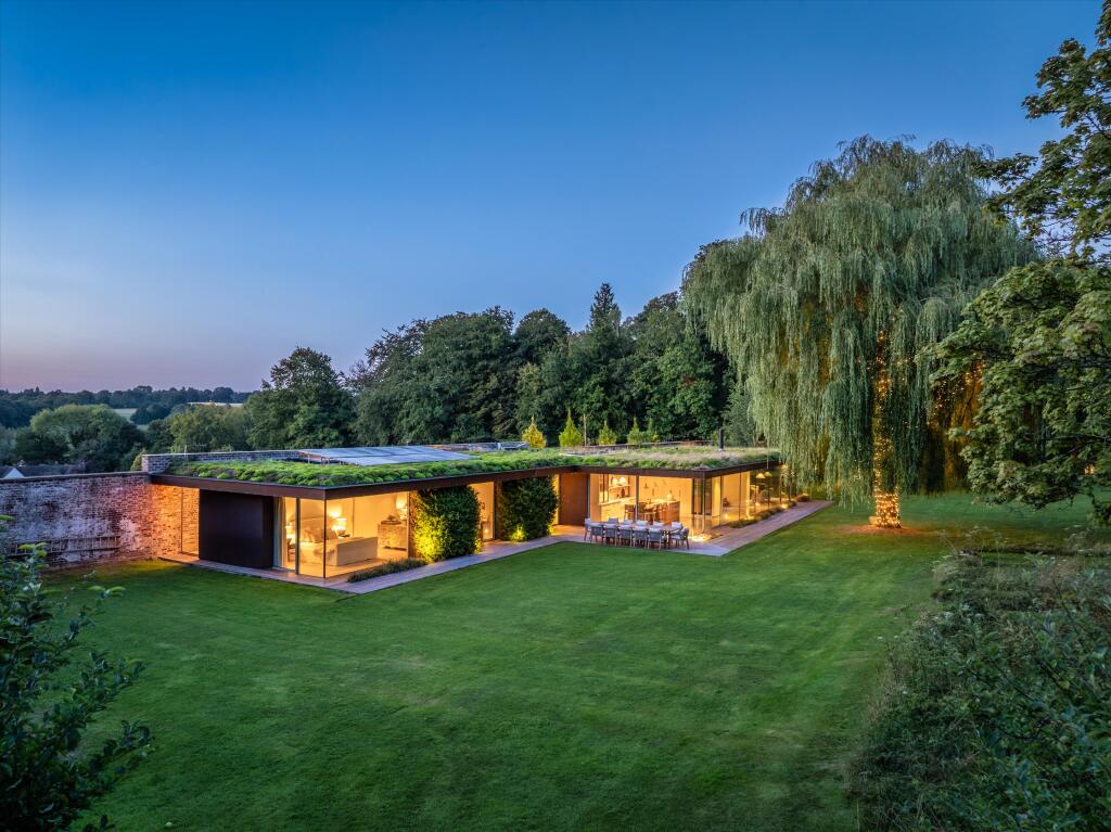 Main image of property: Stockland Green Road, Tunbridge Wells, Kent, TN3