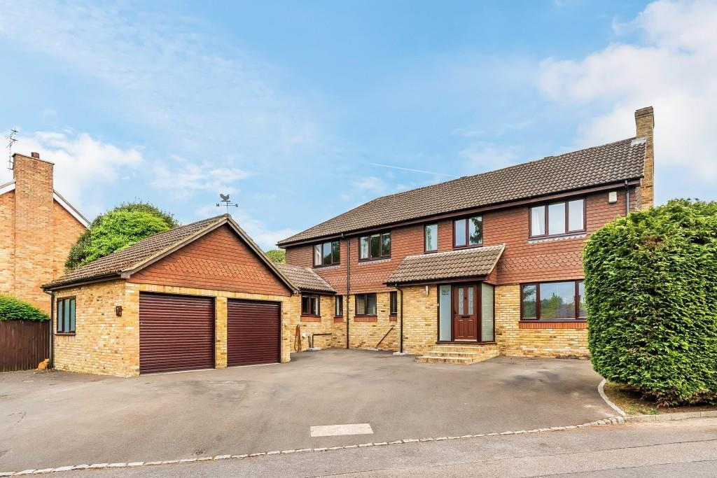 Main image of property: MILTON WAY, FETCHAM, KT22
