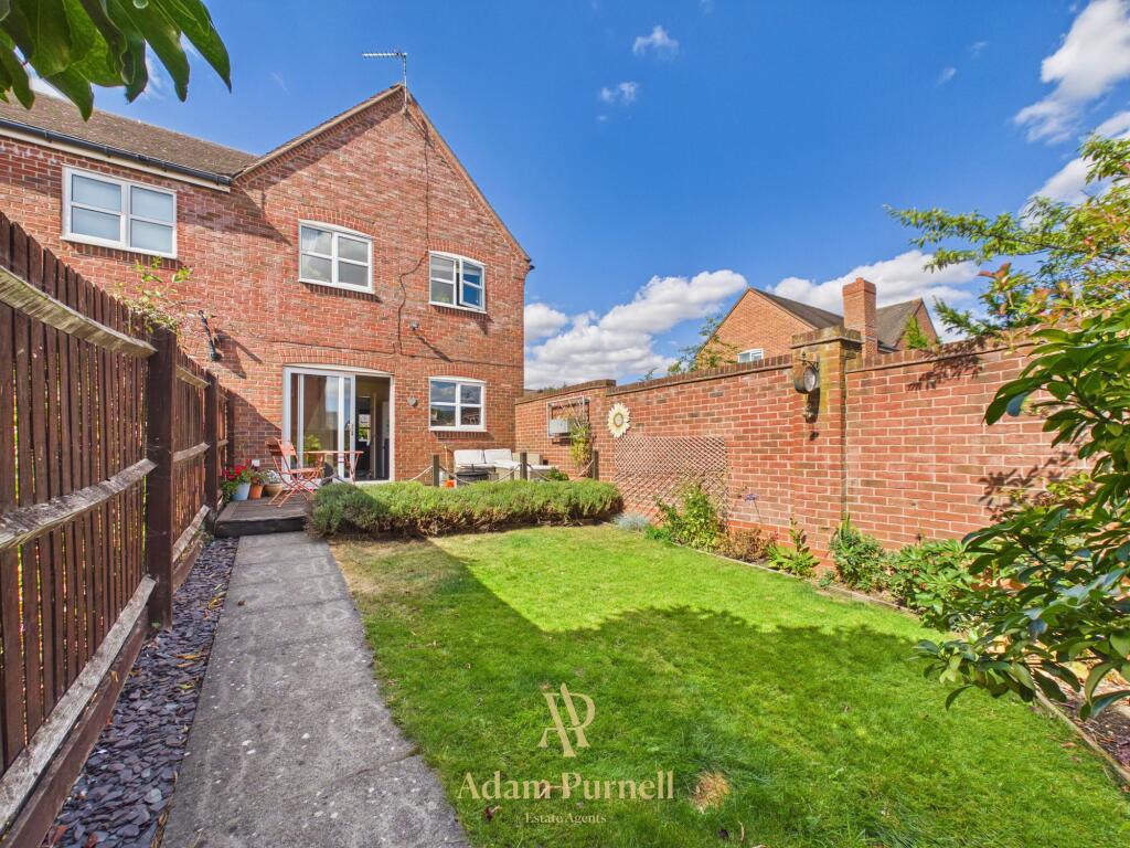 House in Hinckley and Bosworth, Sketchley, Burbage - View 4