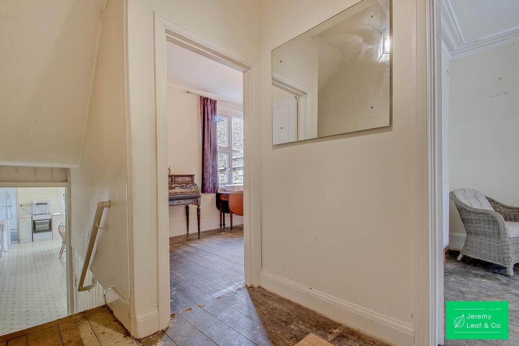 Apartment in London, Finchley - View 3