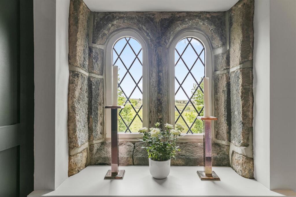 Additional image 39 of Eldwick Hall, High Eldwick