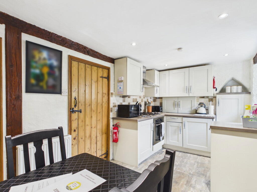 3 Rustic Cottages, Craig Walk, Bowness-on-Windermere, LA23 3AX photo 4