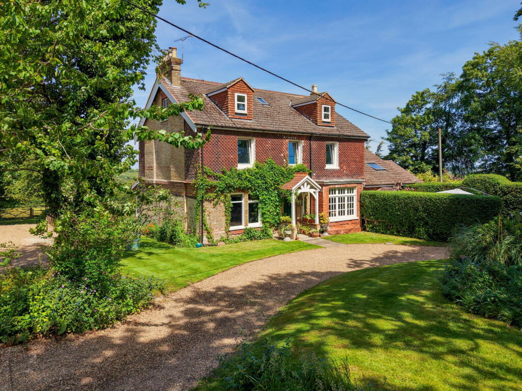 Main image of property: Gorse Hill,Farningham,Dartford,DA4 0JT