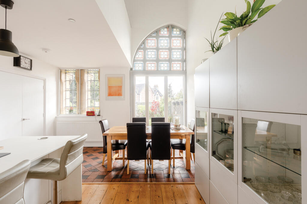 House in Portishead, North Somerset - View 2