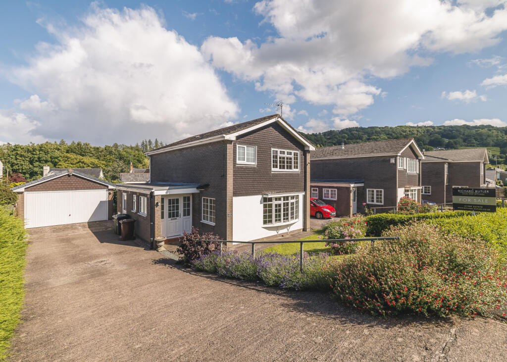 Main image of property: Grange Park, Whitchurch, Ross-on-Wye, Herefordshire, HR9