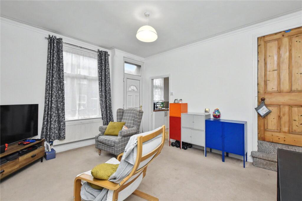 Vesper Terrace, Kirkstall, Leeds - View 4