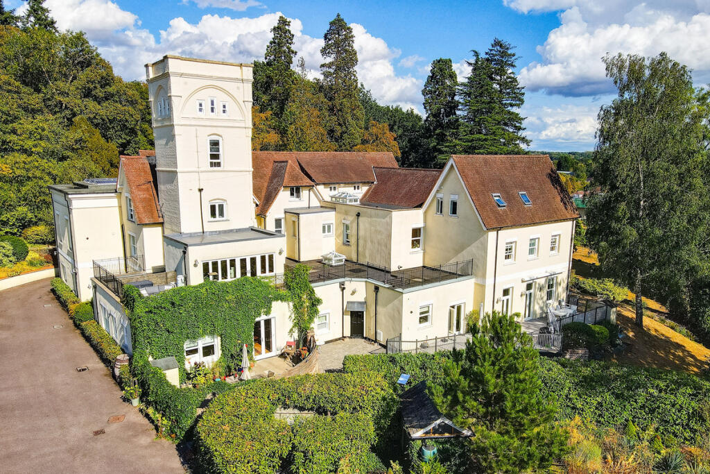 Main image of property: Coopers Hill Road, Nutfield, RH1
