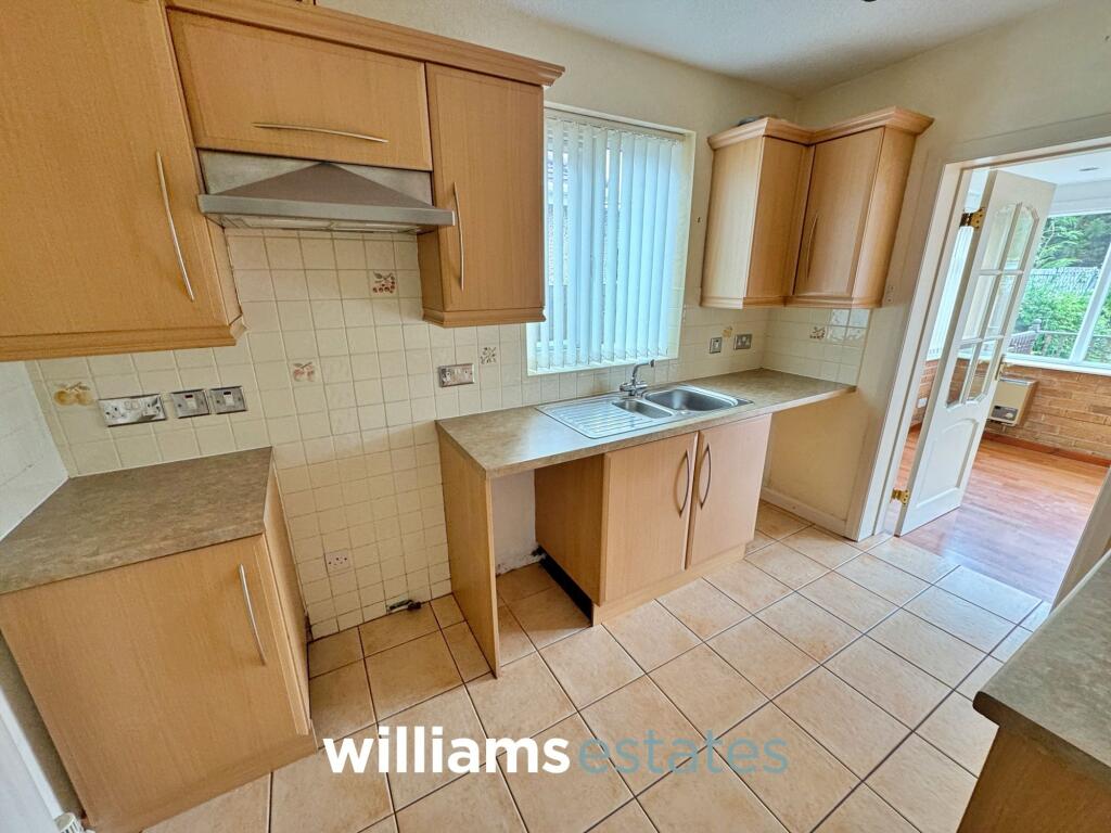 House in Llandudno, Rhuddlan - More