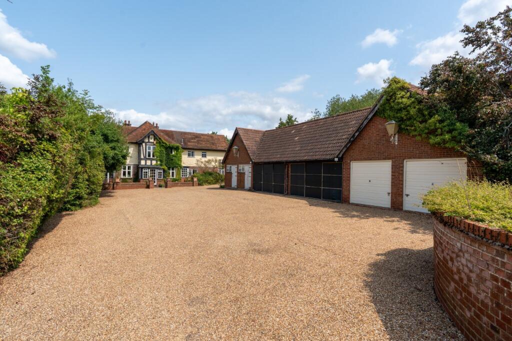 Main image of property: Layer Rd, Abberton, Essex, CO5