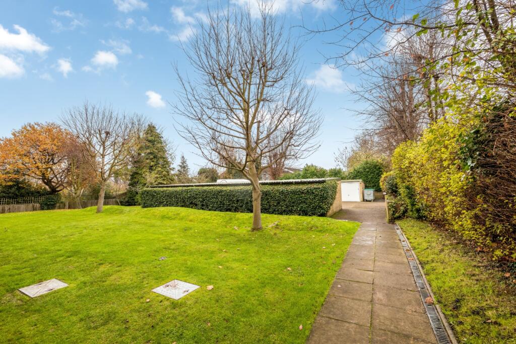 Apartment in London - View 4