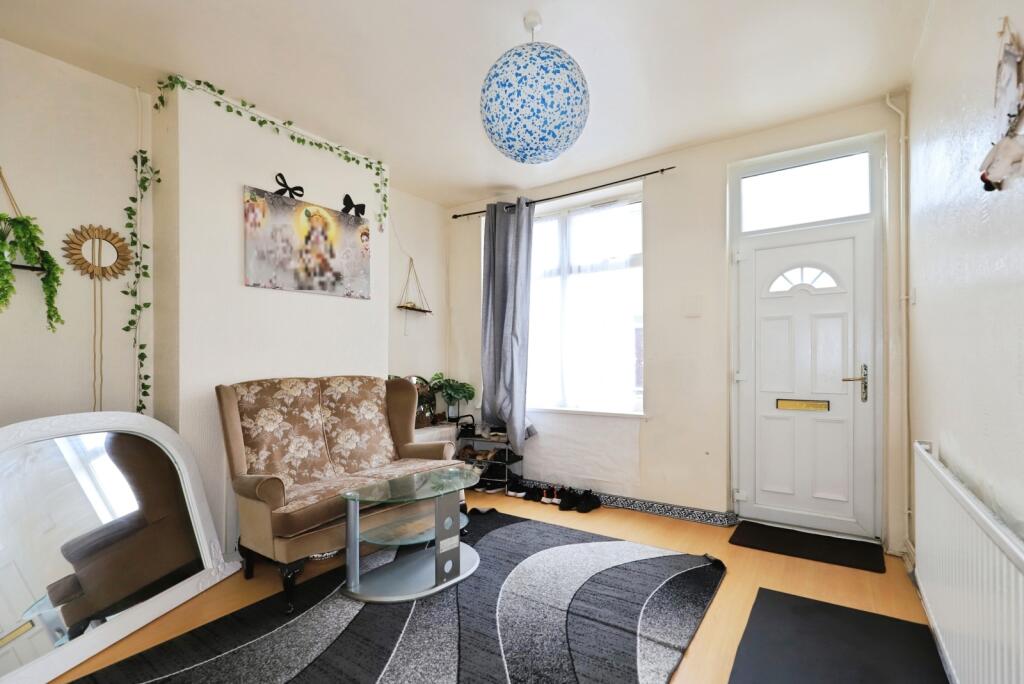 House in Wolverhampton, West Midlands - View 2
