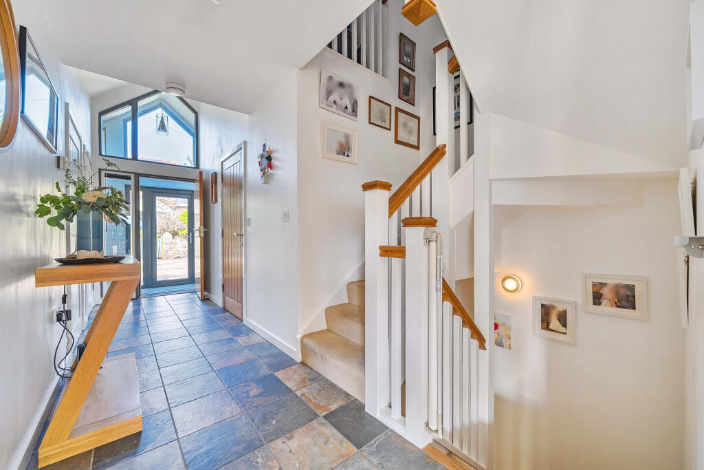 House in Truro - View 5