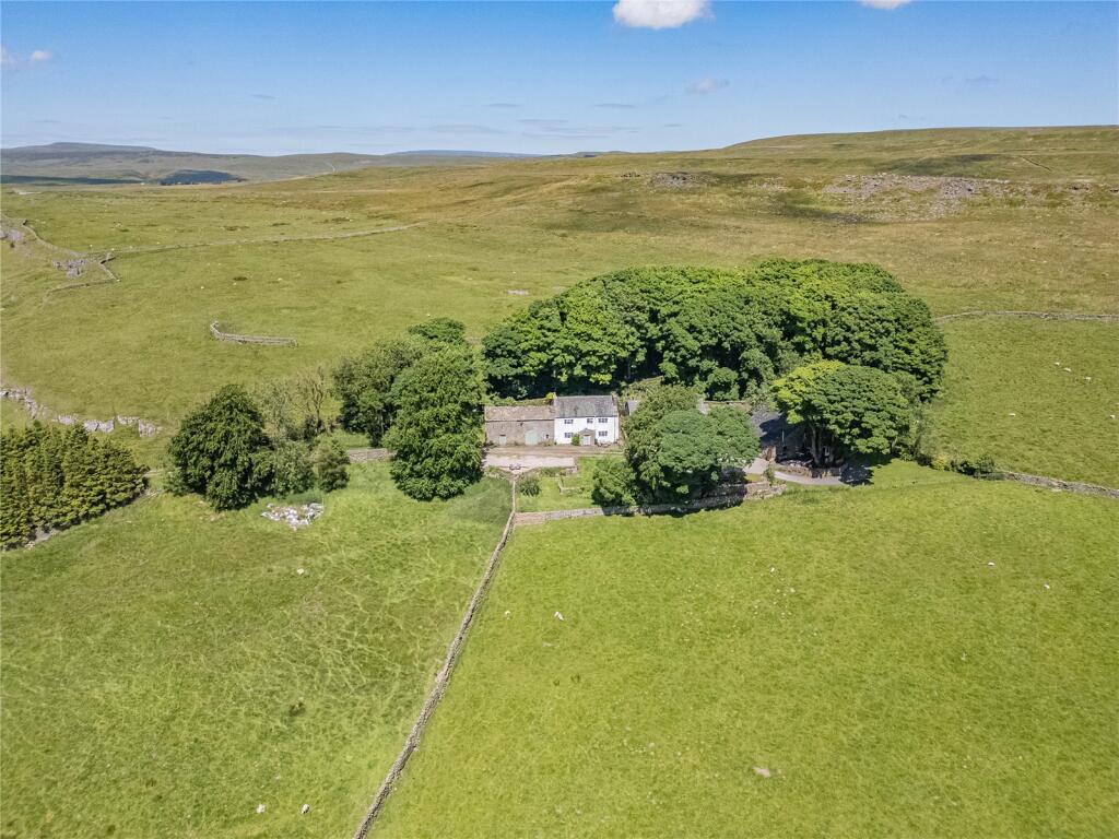 Main image of property: Windmore End Farm, North Stainmore, Kirkby Stephen, Cumbria