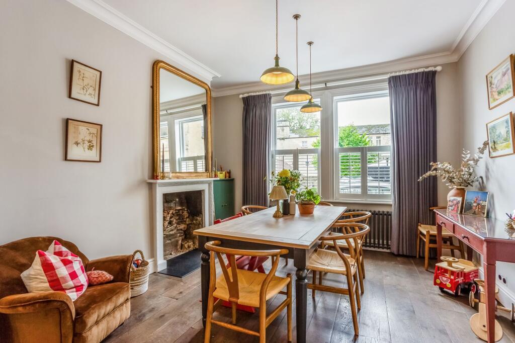 Chatham Row, Bath, BA1 - More