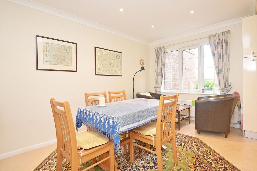 House in Harrogate - View 5