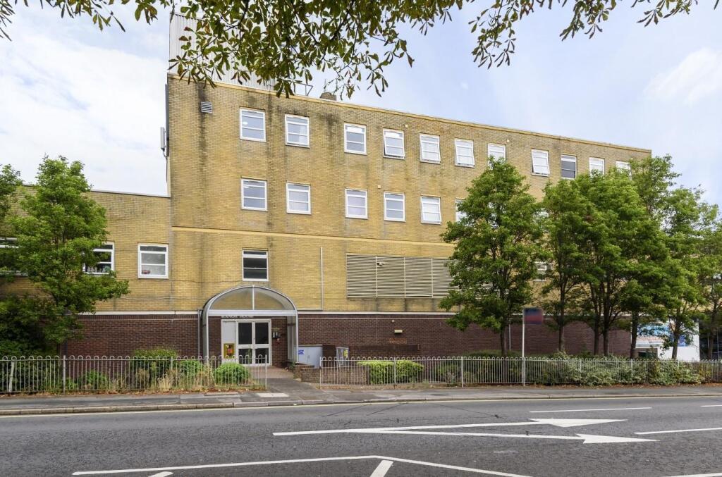 Main image of property: Manor House, London Road, Blackwater