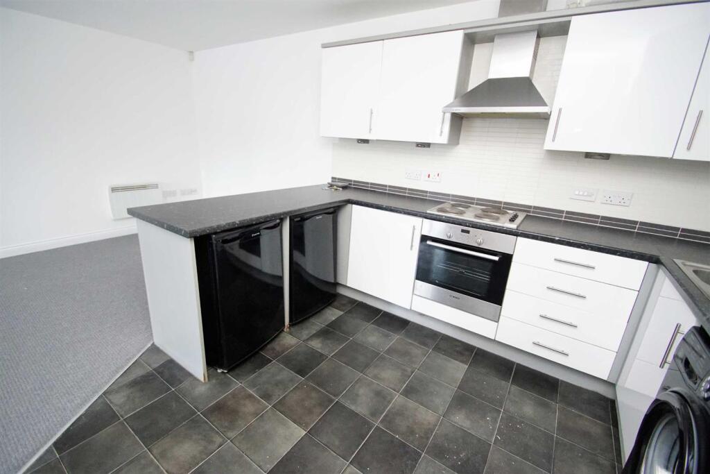 Main image of property: Ash Court, Leeds
