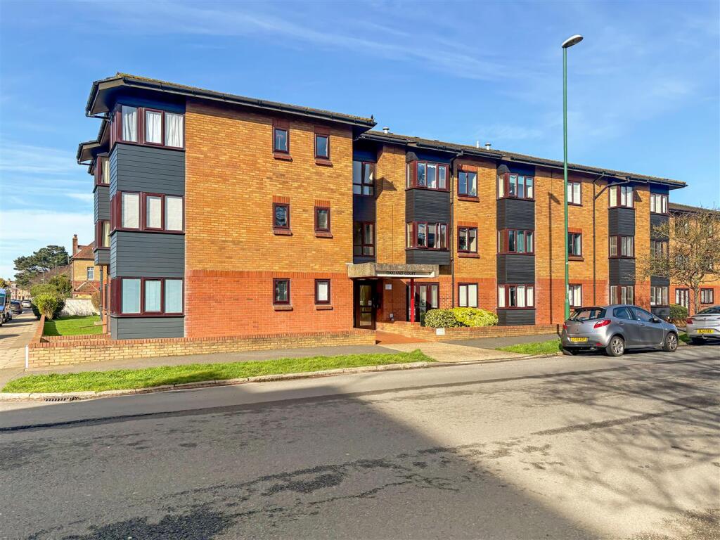 Main image of property: Fitzalan Road, Littlehampton