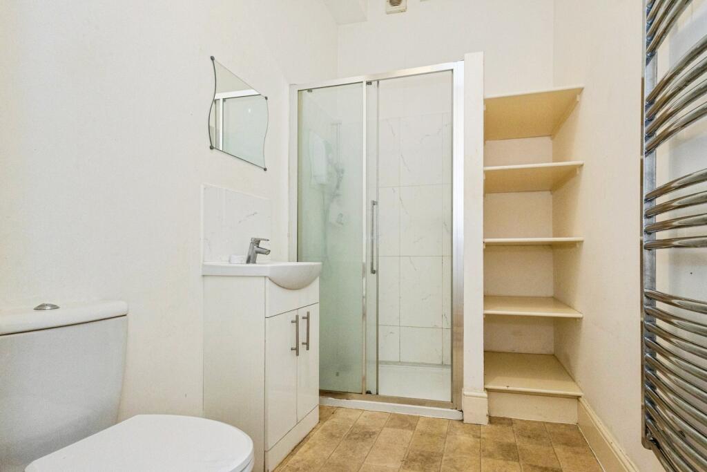 Apartment in Portsmouth, North End - More