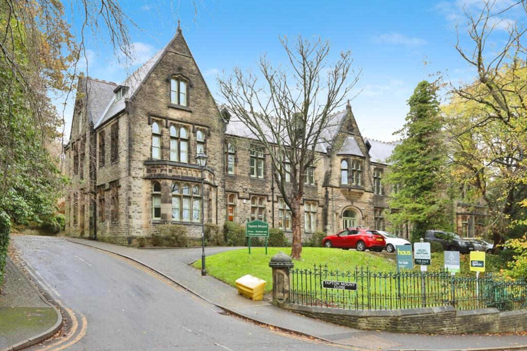 Main image of property: Tapton Mount Close, Sheffield, South Yorkshire, S10