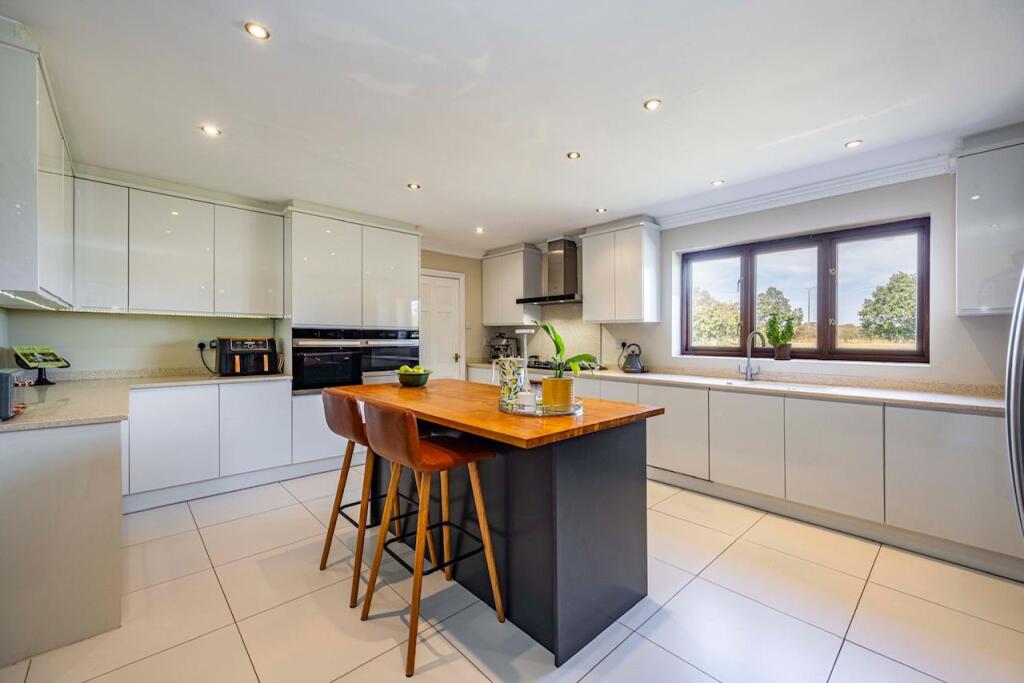 House in Nottingham - More