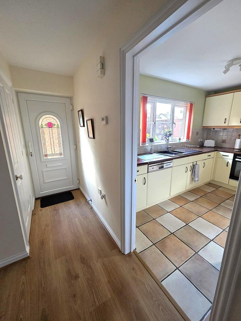 Beech Court, Potton SG19 2PN photo 4