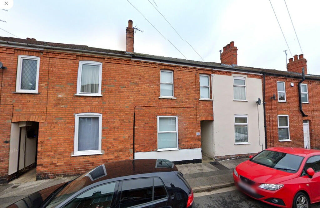 4-bed house on 15 Good Lane, Lincoln, Lincolnshire, LN1, £210,000