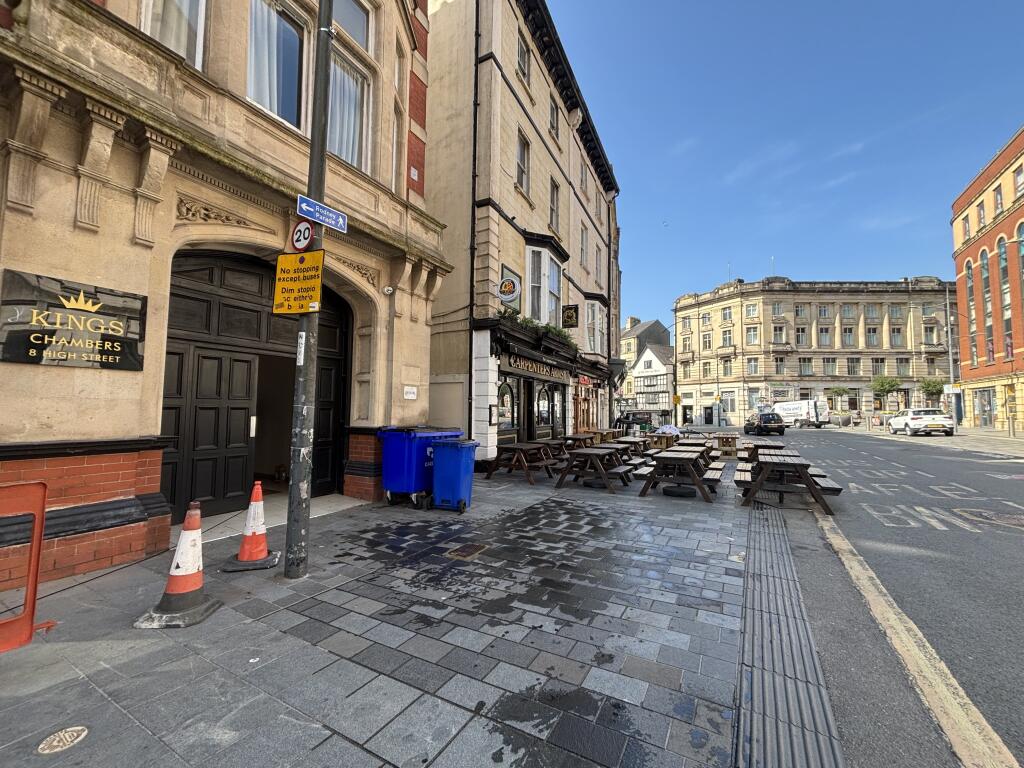 Main image of property: Kings Chambers, 8 High Street, Newport