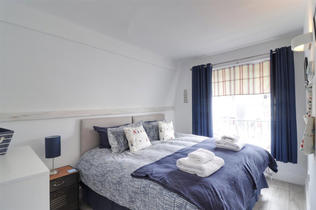 78, Fore Street, Ilfracombe, EX34 photo 3