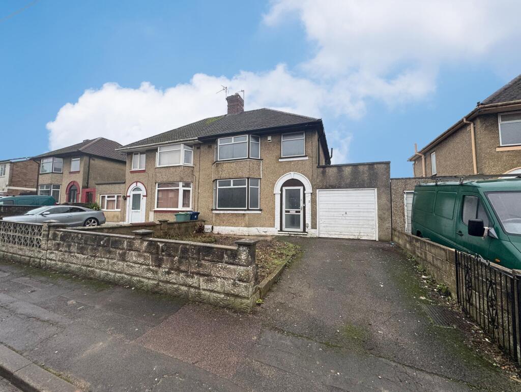 Main image of property: 5 St. Lukes Road, Oxford, Oxfordshire, OX4