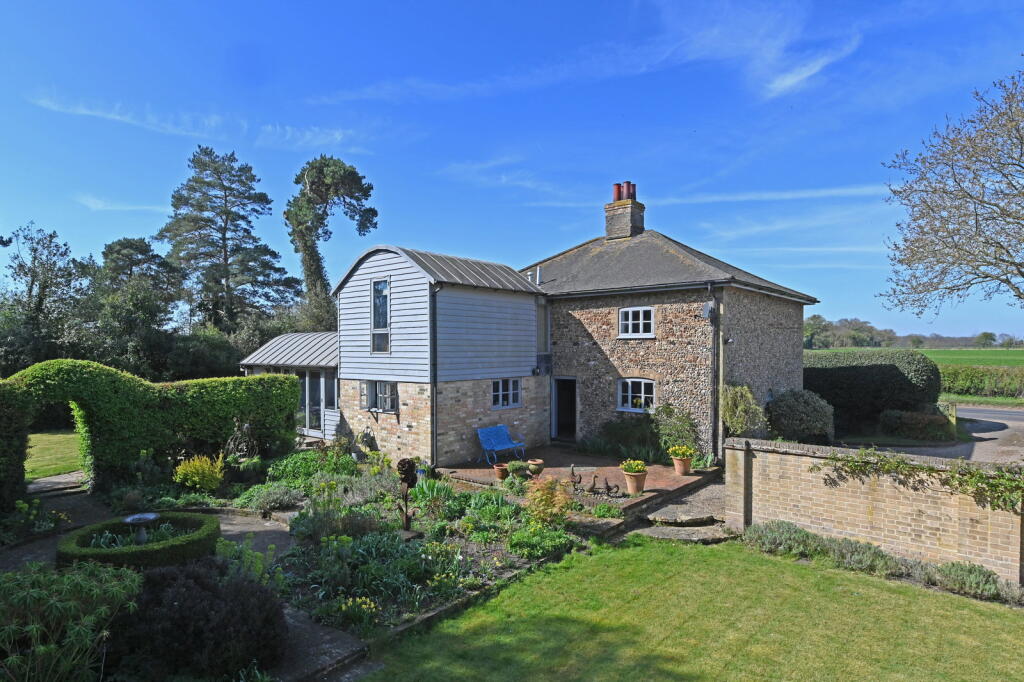 Main image of property: Sutton, Nr Woodbridge, Suffolk