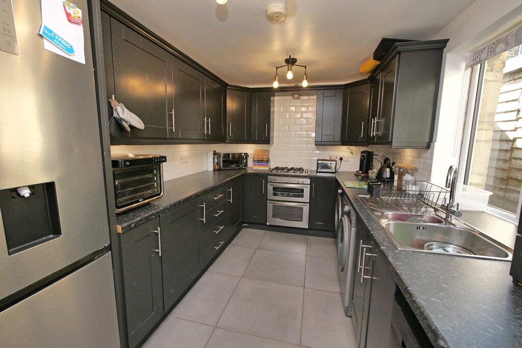House in Skipton, New Town - More
