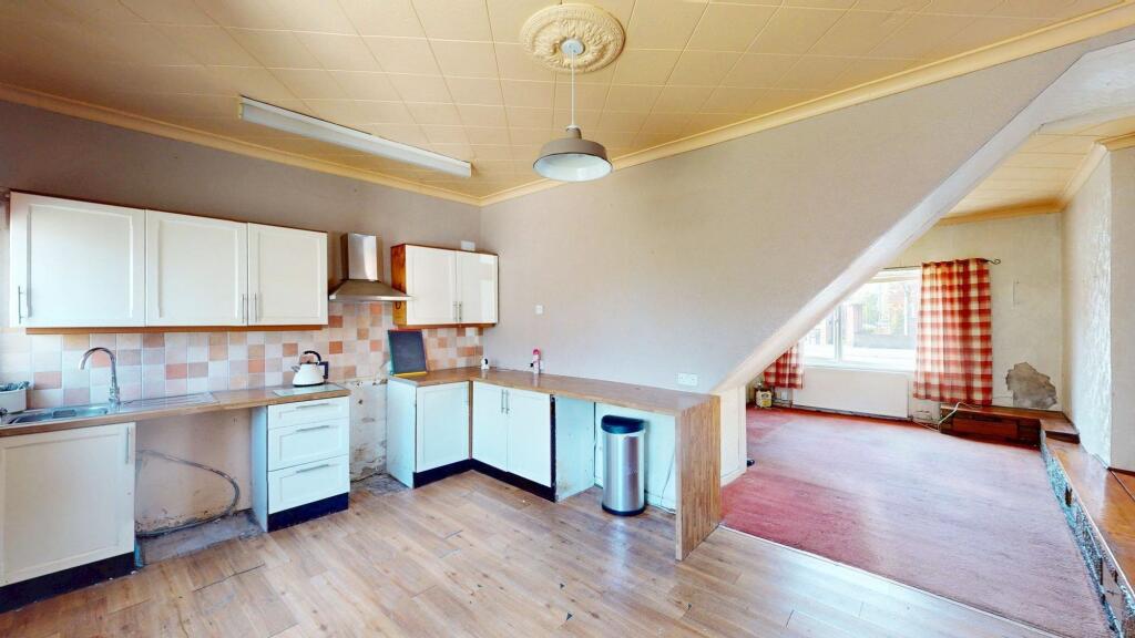 Church Street, Westhoughton, BL5 - View 3