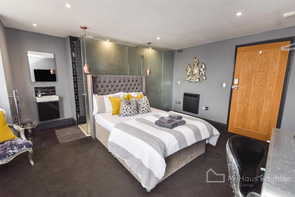 Egremont Place, Kemptown, Brighton - View 2