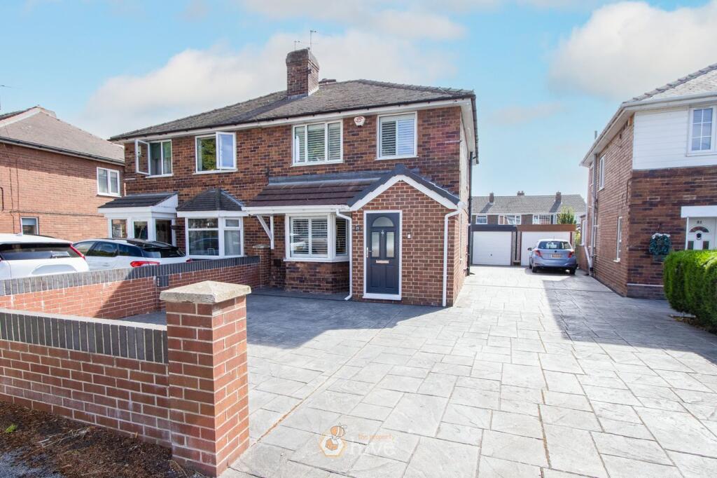Main image of property: Clovelly Road, Edenthorpe, Doncaster, DN3