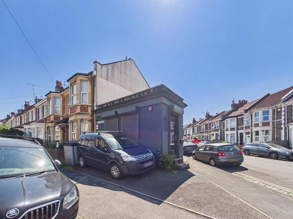 7- Islington Road.jpg