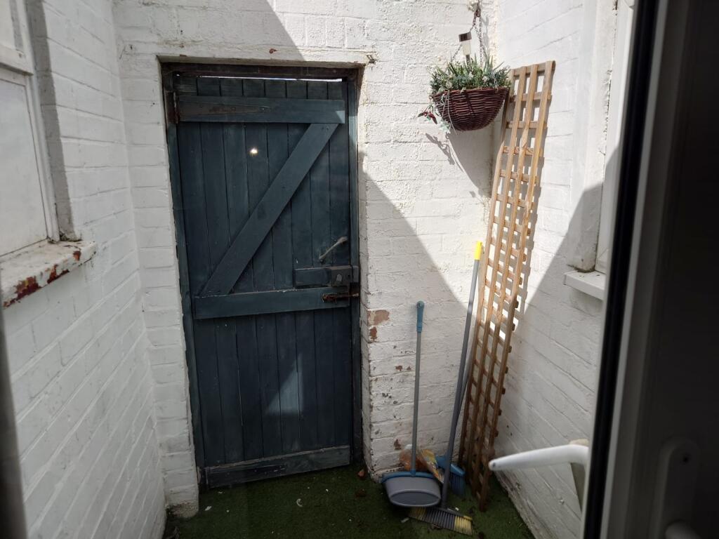 Apartment in Great Yarmouth, Norfolk - View 5