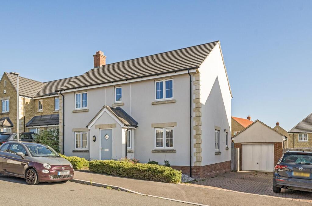 4-bed detached on Portland Rise, Corsham, £475,000