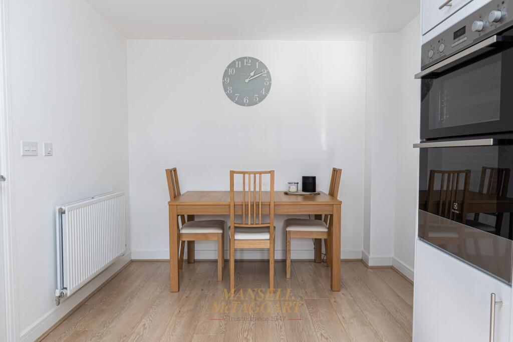 House in Crawley, Forge Wood - View 4